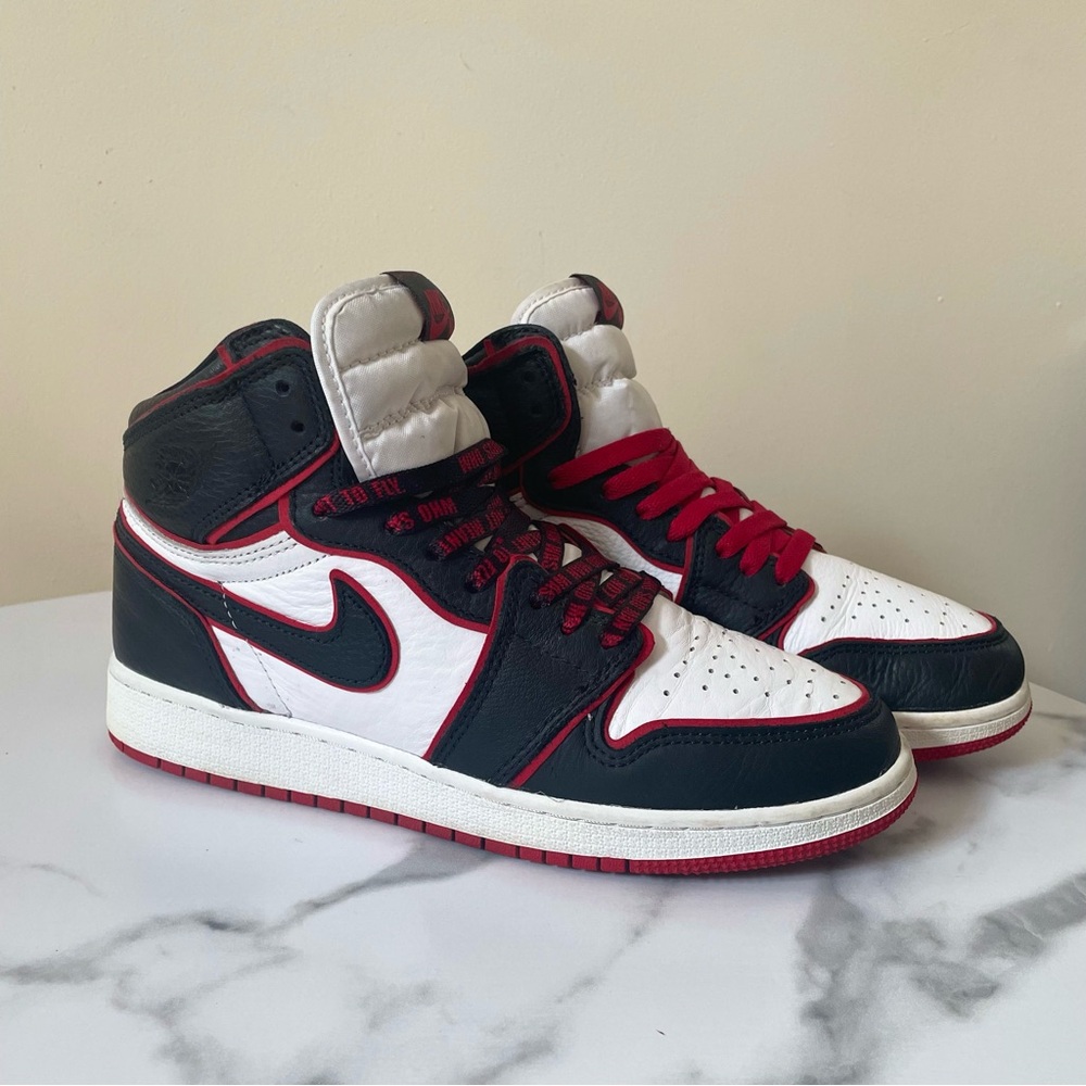 Jordan 1 Retro High OG Bloodline